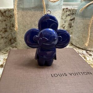 Louis Vuitton Bijou Sac Vivienne Keychain Silvery Navy blue